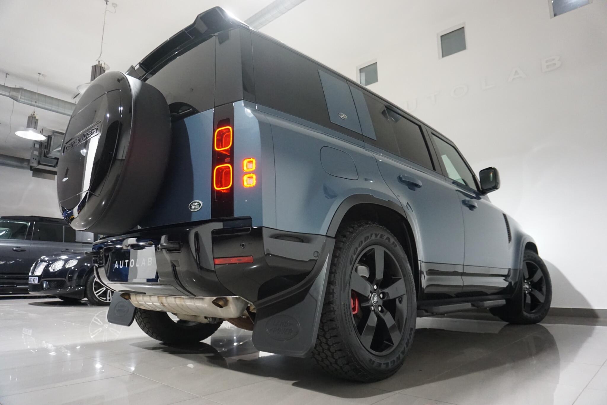 Land Rover Defender 110 2.0 P400e 15.4kWh X-Dynamic HSE SUV 5dr Petrol Plug-in Hybrid Auto 4WD Euro 6 (s/s) (404 ps)
